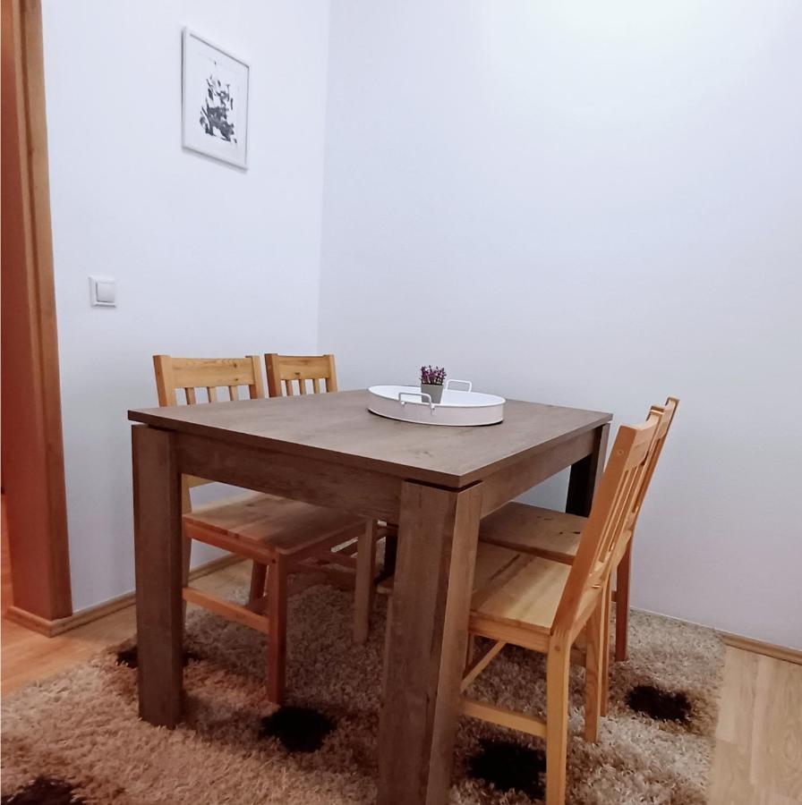 Apartmani Damir Sarajevo Esterno foto